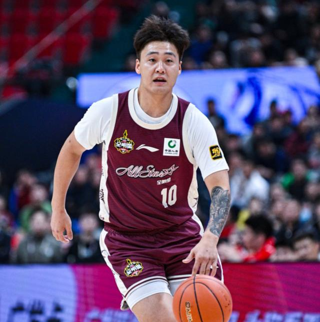 澳大利亚篮球联赛推迟开始新赛季，气势如虹