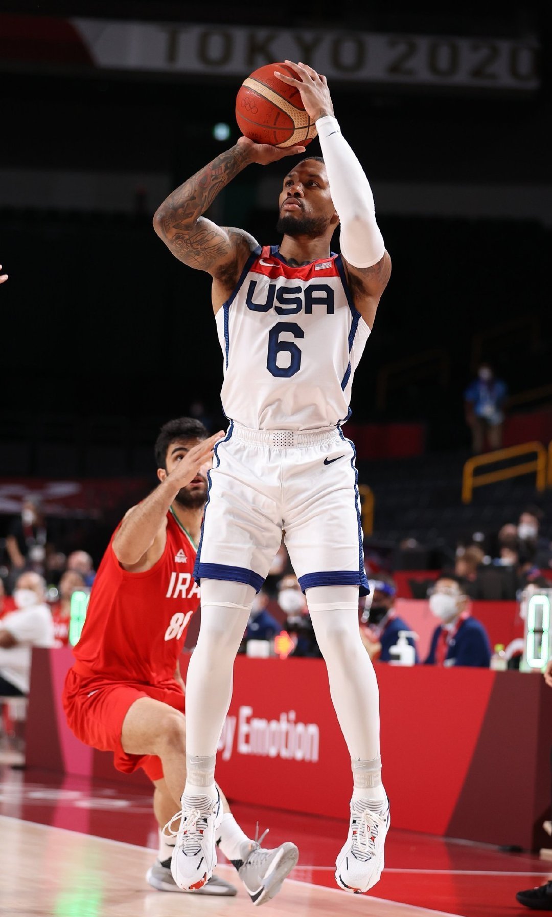 汉诺威球员合练，为下一场比赛做准备，全场震撼