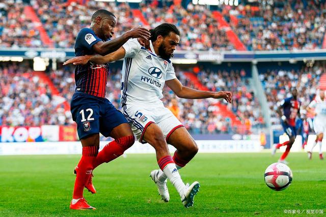 里昂客场闷平对手，积分榜排名未见起色，士气大振的简单介绍