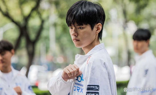 MAD险胜DRX,Crisp关键团战开团秒人激烈交锋半决赛,成为赛场最大亮点的简单介绍 MAD险胜DRX,Crisp关键团战开团秒人激烈交锋半决赛,成为赛场最大亮点的简单介绍