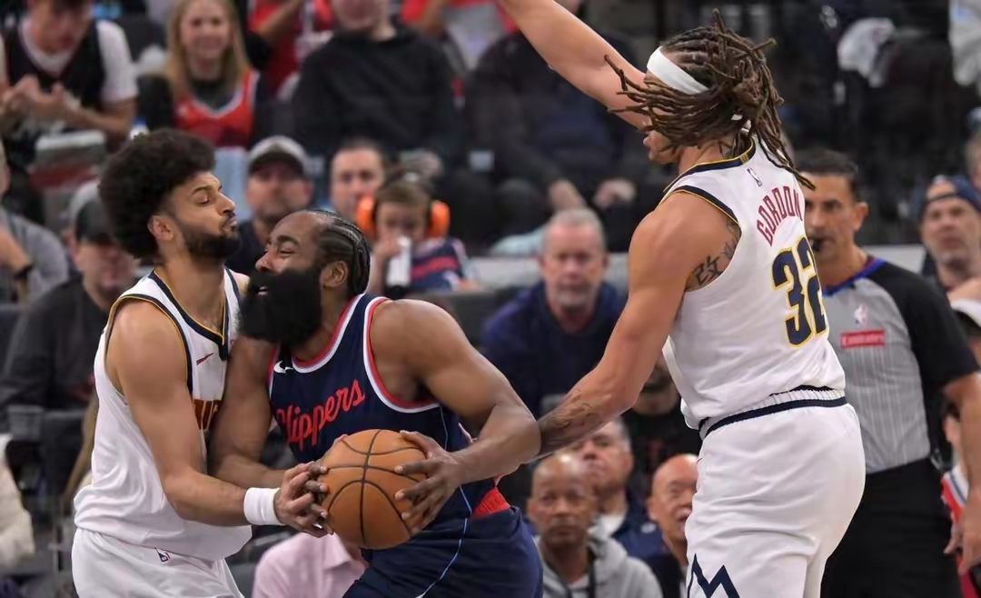 快船绝杀鹈鹕，王哲林点燃赛场