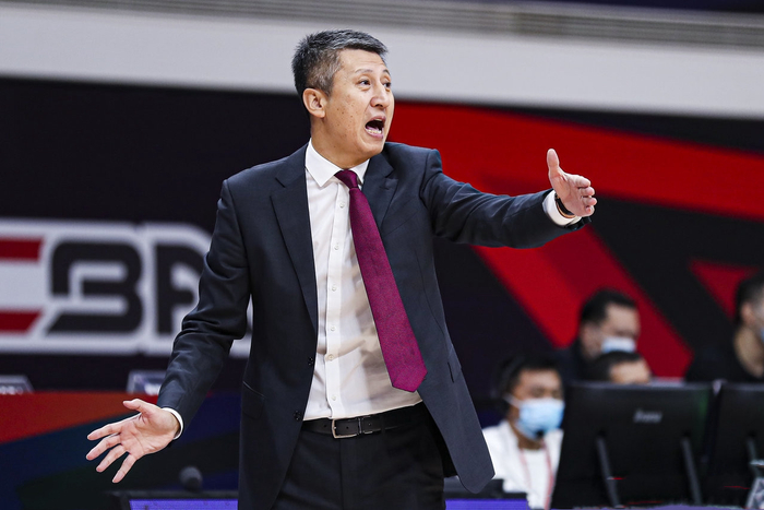 青岛队轻取广东队，陶汉林状态火热