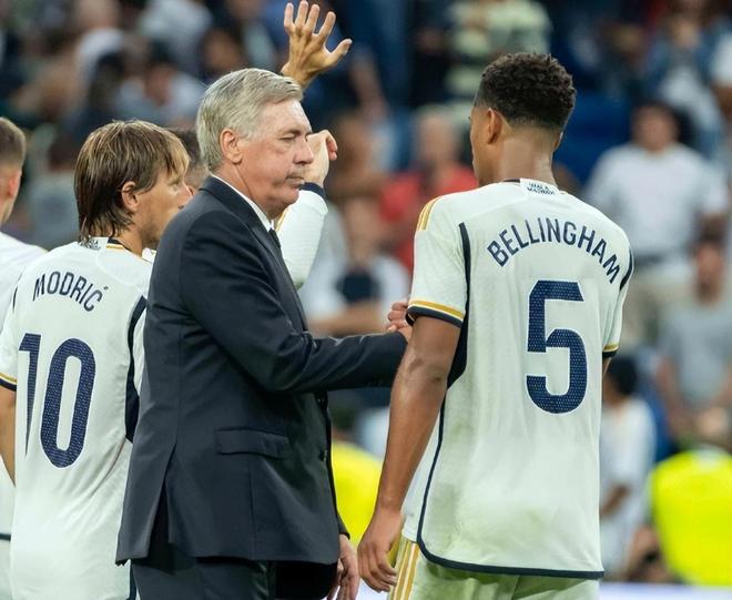 关于皇马碾压拜仁,楚阿梅尼惊艳四座的信息 关于皇马碾压拜仁,楚阿梅尼惊艳四座的信息