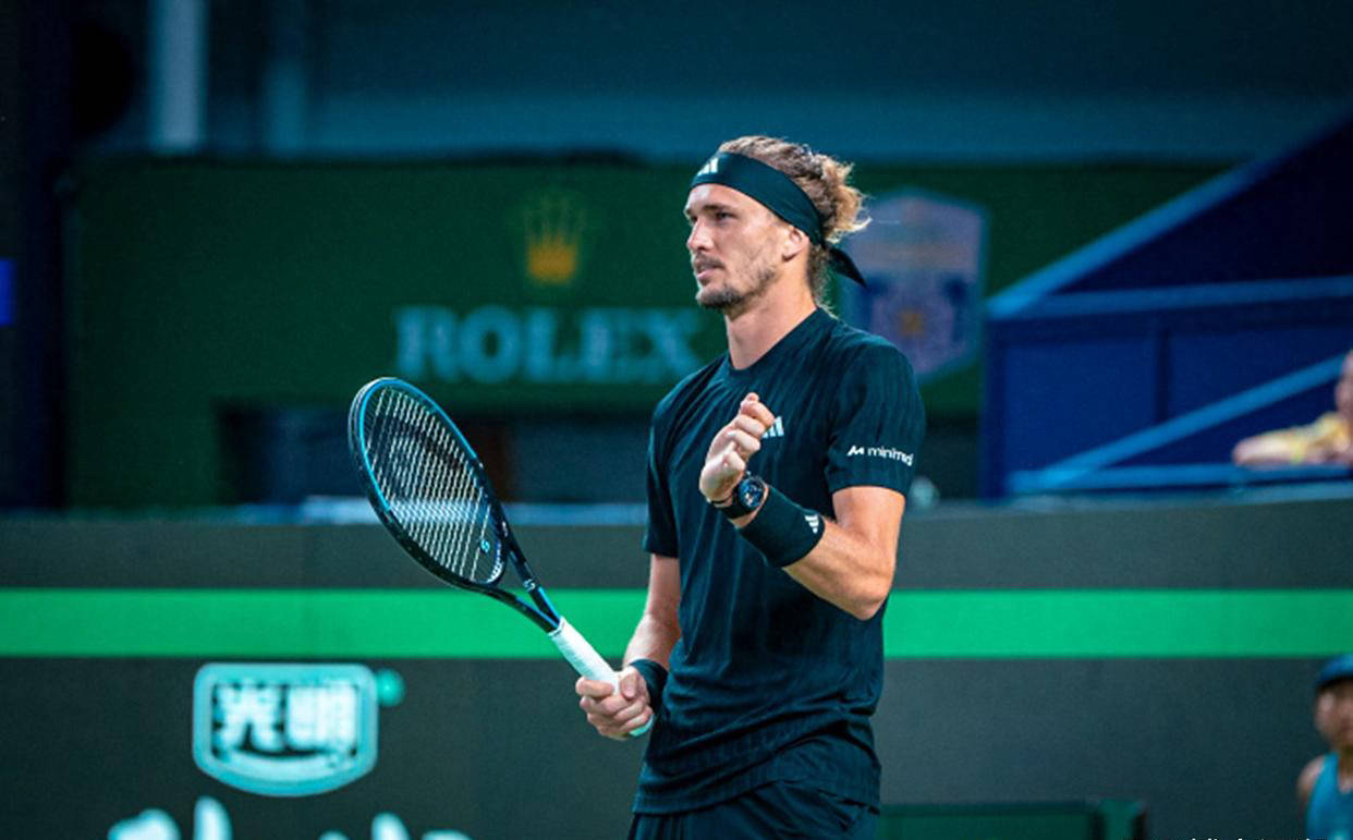 法网完胜温网，兹维列夫刷新纪录