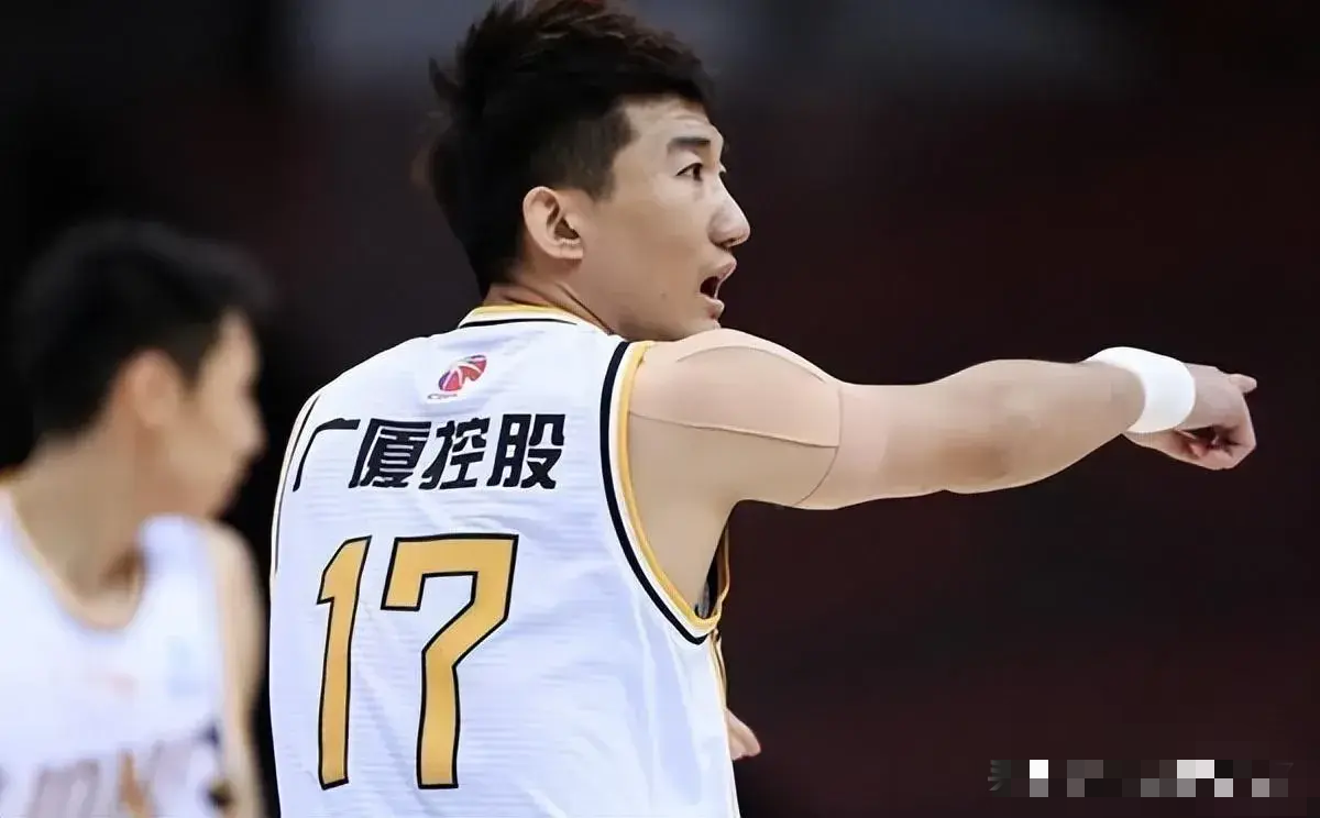 辽宁队绝杀四川队，孙铭徽刷新纪录