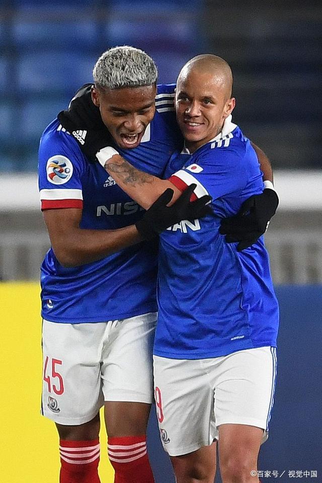 梅赛德斯鏖战阿斯顿马丁,阿隆索状态火热 梅赛德斯鏖战阿斯顿马丁,阿隆索状态火热