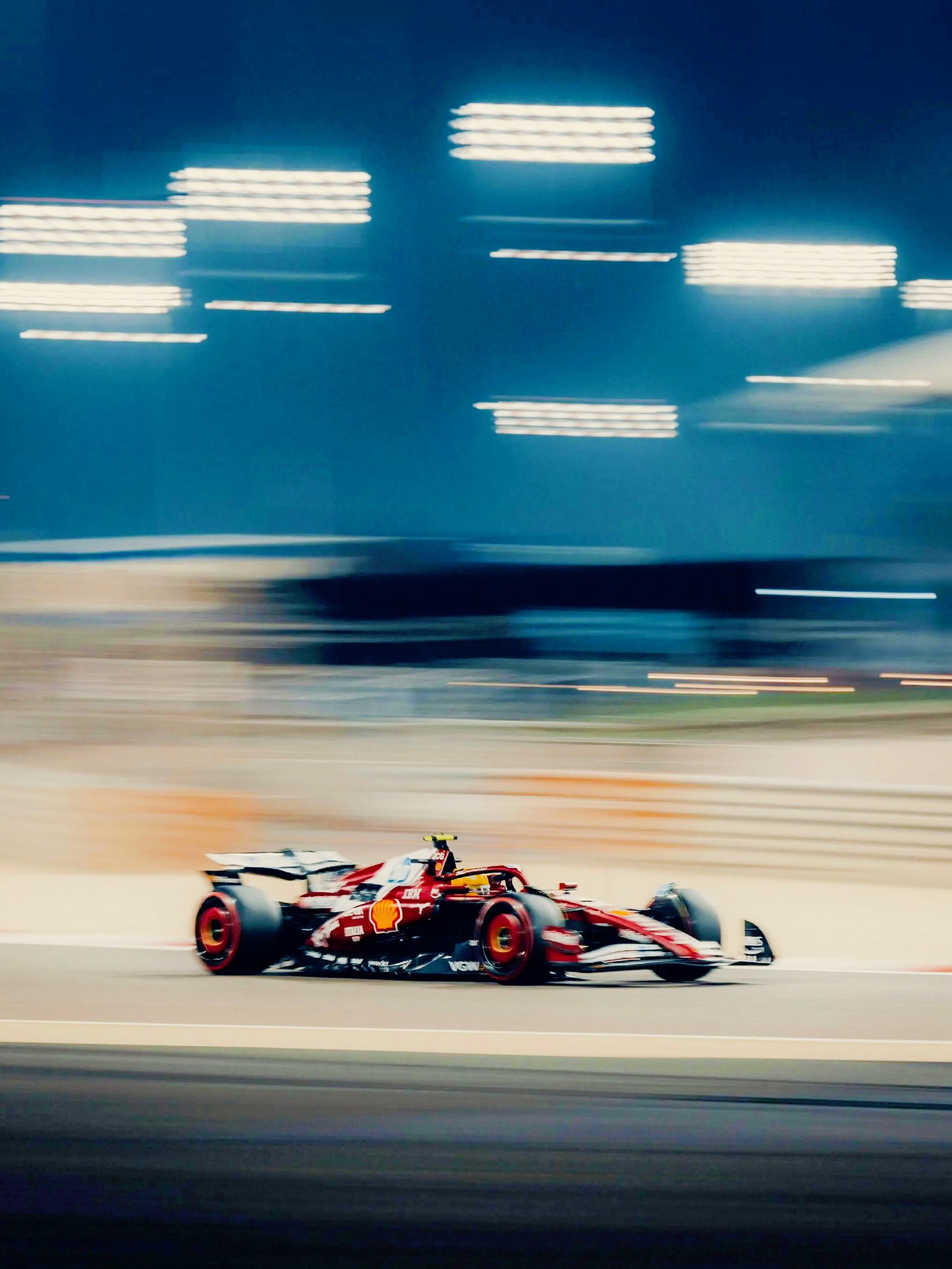 法拉利逆转索伯车队，塞恩斯点燃赛场